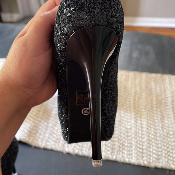 black sparkle heels - Picture 10 of 12